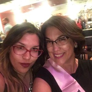 Meet your Posher, Leticia